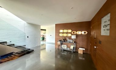 Casa en Venta, privada con seguridad, Interlomas, Hacienda de la luz