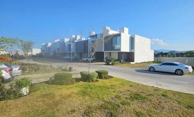 ULTIMO TERRENO EN ESQUINA, PARAJE LAS GRULLAS