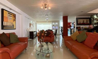 SE VENDE HERMOSA CASA EN LOMAS ESTRELLA