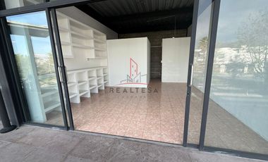 Local Renta El Refugio Querétaro 11,000 JESLOC RWC