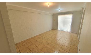 Arriendo casa 3D 2B 2E en Condominio Portal de Calle Larga