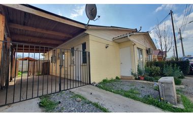 Arriendo casa 3D 2B 2E en Condominio Portal de Calle Larga