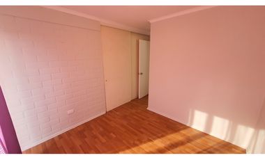 Arriendo casa 3D 2B 2E en Condominio Portal de Calle Larga