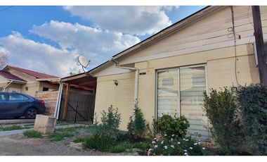 Arriendo casa 3D 2B 2E en Condominio Portal de Calle Larga