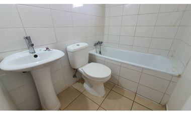 Arriendo casa 3D 2B 2E en Condominio Portal de Calle Larga