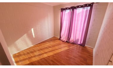 Arriendo casa 3D 2B 2E en Condominio Portal de Calle Larga