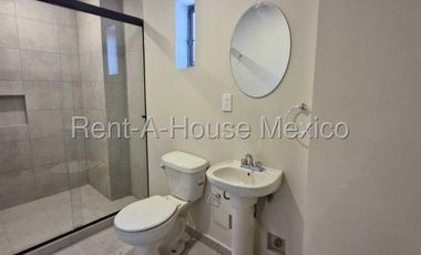 Departamento en venta en Lomas de Tecamachalco, Naucalpan de Juárez 26-20 JAS