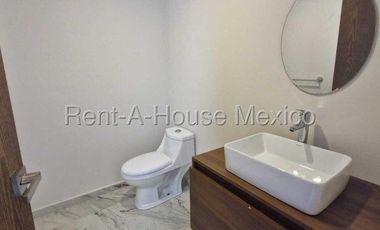 Departamento en venta en Lomas de Tecamachalco, Naucalpan de Juárez 25-3128 JAS