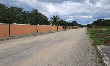 TERRENO EN VENTA EN BOSQUES DE CHICXULUB , MERIDA.