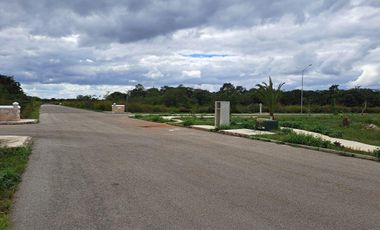 TERRENO EN VENTA EN BOSQUES DE CHICXULUB , MERIDA.