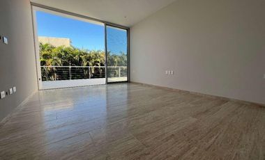 CASA EN VENTA EN EL YUCATÁN COUNTRY CLUB, 773 m XTACAY 42
