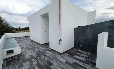 Casa en venta con tres recamaras y terraza en Tlaxcala