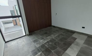 Casa en venta con tres recamaras y terraza en Tlaxcala