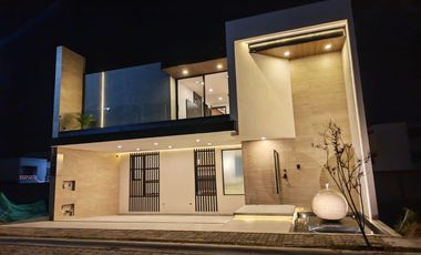 Casa en VENTA Parque Jalisco Circuito Melaque Lomas de Angelópolis Cholula Puebla.