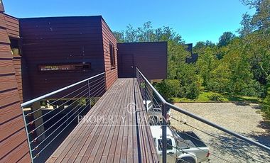 Espectacular casa a orillas del Lago Panguipulli
