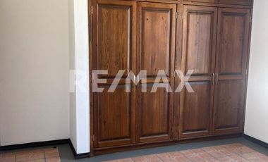 RENTA DE CASA HABITACION EN FRACCIONAMIENTO PRIVADO - (3)