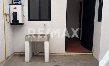 RENTA DE CASA HABITACION EN FRACCIONAMIENTO PRIVADO - (3)