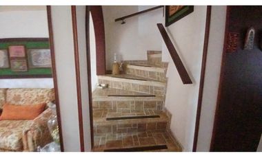 CASA EN VENTA - PORTALES DE NIZA - PALMIRA  REF: 8617747