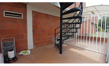 CASA EN VENTA - CEREZOS DE LA ITALIA - PALMIRA REF: 9460756
