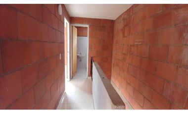 CASA EN VENTA - CEREZOS DE LA ITALIA - PALMIRA REF: 9460756