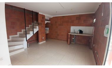 CASA EN VENTA - CEREZOS DE LA ITALIA - PALMIRA REF: 9460756