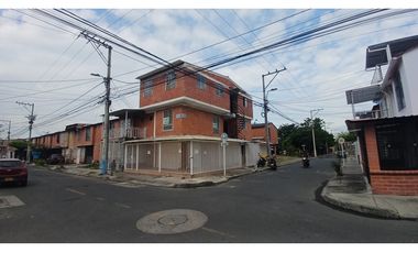 CASA EN VENTA - CEREZOS DE LA ITALIA - PALMIRA REF: 9460756