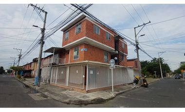 CASA EN VENTA - CEREZOS DE LA ITALIA - PALMIRA REF: 9460756