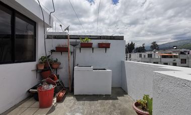 Casa en Venta Valle de los Chillos Parque de la Armenia Conjunto Privado