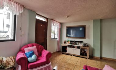 Casa en Venta Valle de los Chillos Parque de la Armenia Conjunto Privado