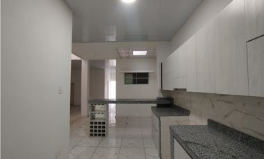 CASA  EN ALQUILER- B/ LA TRINIDAD - PALMIRA  - REF 9473720