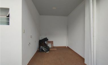 CASA  EN ALQUILER- B/ LA TRINIDAD - PALMIRA  - REF 9473720