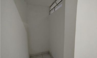 CASA  EN ALQUILER- B/ LA TRINIDAD - PALMIRA  - REF 9473720