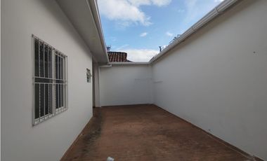 CASA  EN ALQUILER- B/ LA TRINIDAD - PALMIRA  - REF 9473720
