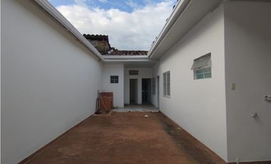 CASA  EN ALQUILER- B/ LA TRINIDAD - PALMIRA  - REF 9473720