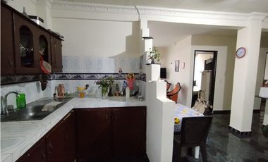 CASA MULTIFAMILIAR CON LOCAL EN VENTA - SAN PEDRO - PALMIRA  7486281