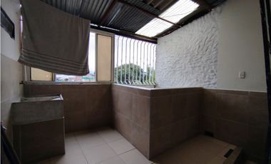 CASA MULTIFAMILIAR CON LOCAL EN VENTA - SAN PEDRO - PALMIRA  7486281