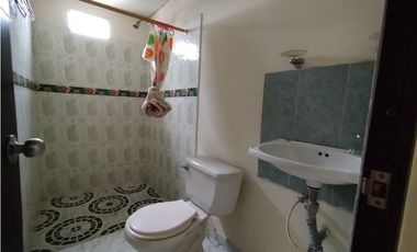 CASA MULTIFAMILIAR CON LOCAL EN VENTA - SAN PEDRO - PALMIRA  7486281