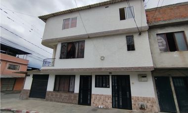 CASA MULTIFAMILIAR CON LOCAL EN VENTA - SAN PEDRO - PALMIRA  7486281