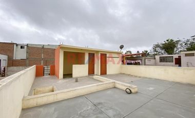 Acogedor Cuarto Con Baño Vista Externa