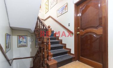 Acogedor Cuarto Con Baño Vista Externa