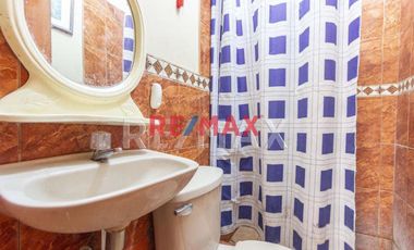 Acogedor Cuarto Con Baño Vista Externa