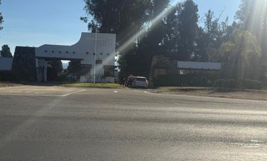 PARCELA EN COND. A ORILLAS DEL LAGO RAPEL