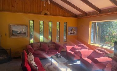 PARCELA EN COND. A ORILLAS DEL LAGO RAPEL