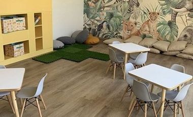 ESPACIOSO DEPARTAMENTO A PASOS DEL METRO LO VIAL