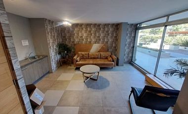 ESPACIOSO DEPARTAMENTO A PASOS DEL METRO LO VIAL