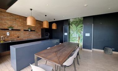 ESPACIOSO DEPARTAMENTO A PASOS DEL METRO LO VIAL