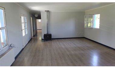 Exclusiva casa en CHACRA SANTA AURELIA - Melipilla
