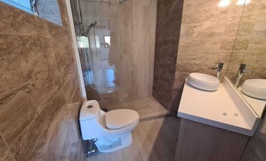 Vende Casa  4 Dormitorios En  Miraflores Bajo Viña del Mar