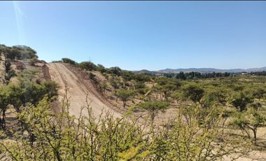 Vende parcelas con crédito directo, en proyecto Lomas del Valle, ubicado en Rapel.