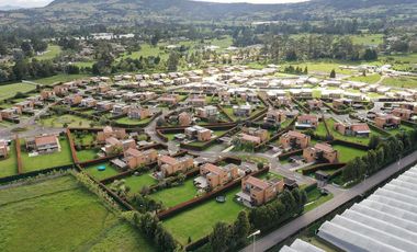 Venta – Casa de Lujo en La Calera | Refugio del Valle